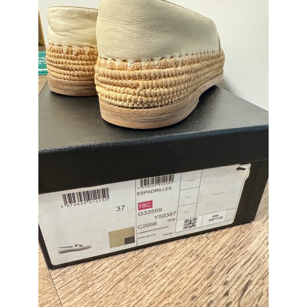 Chanel Raffia Espadrilles Loafers Beige Woven CC Logo Flats Made in Spain 37 - Picture 3 of 6